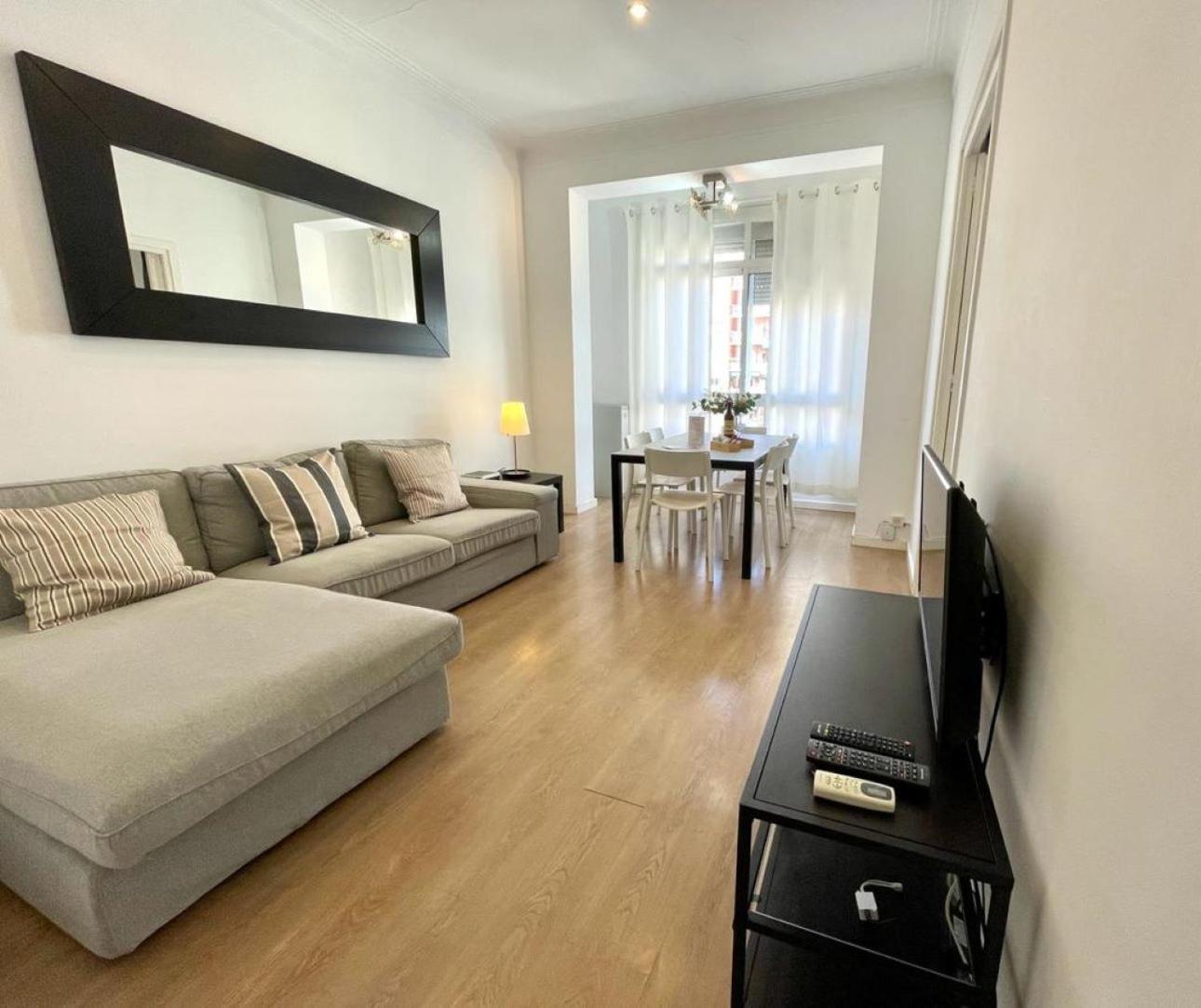 Suites4Days Sagrada Familia Apartment バルセロナ エクステリア 写真