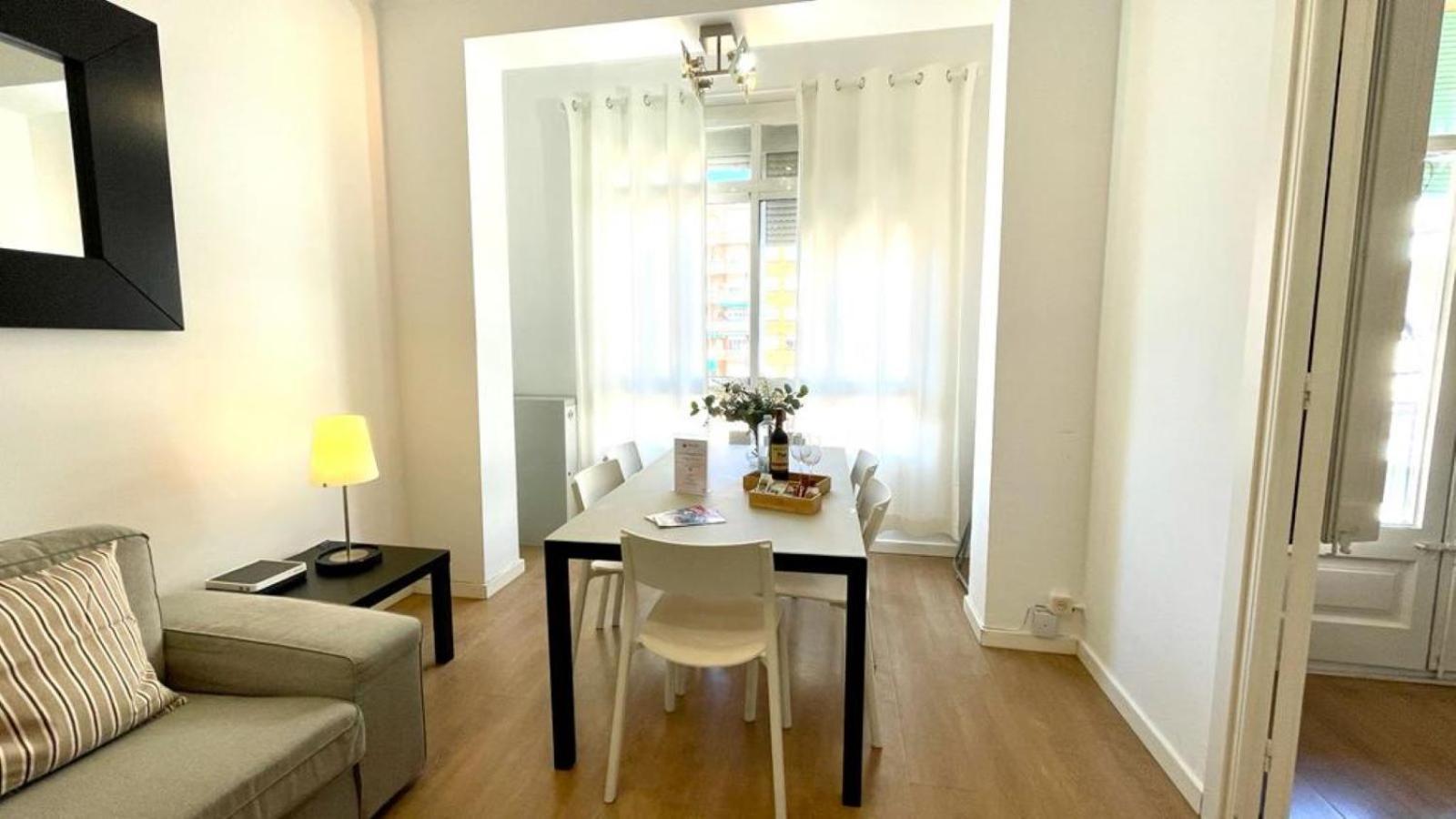 Suites4Days Sagrada Familia Apartment バルセロナ エクステリア 写真