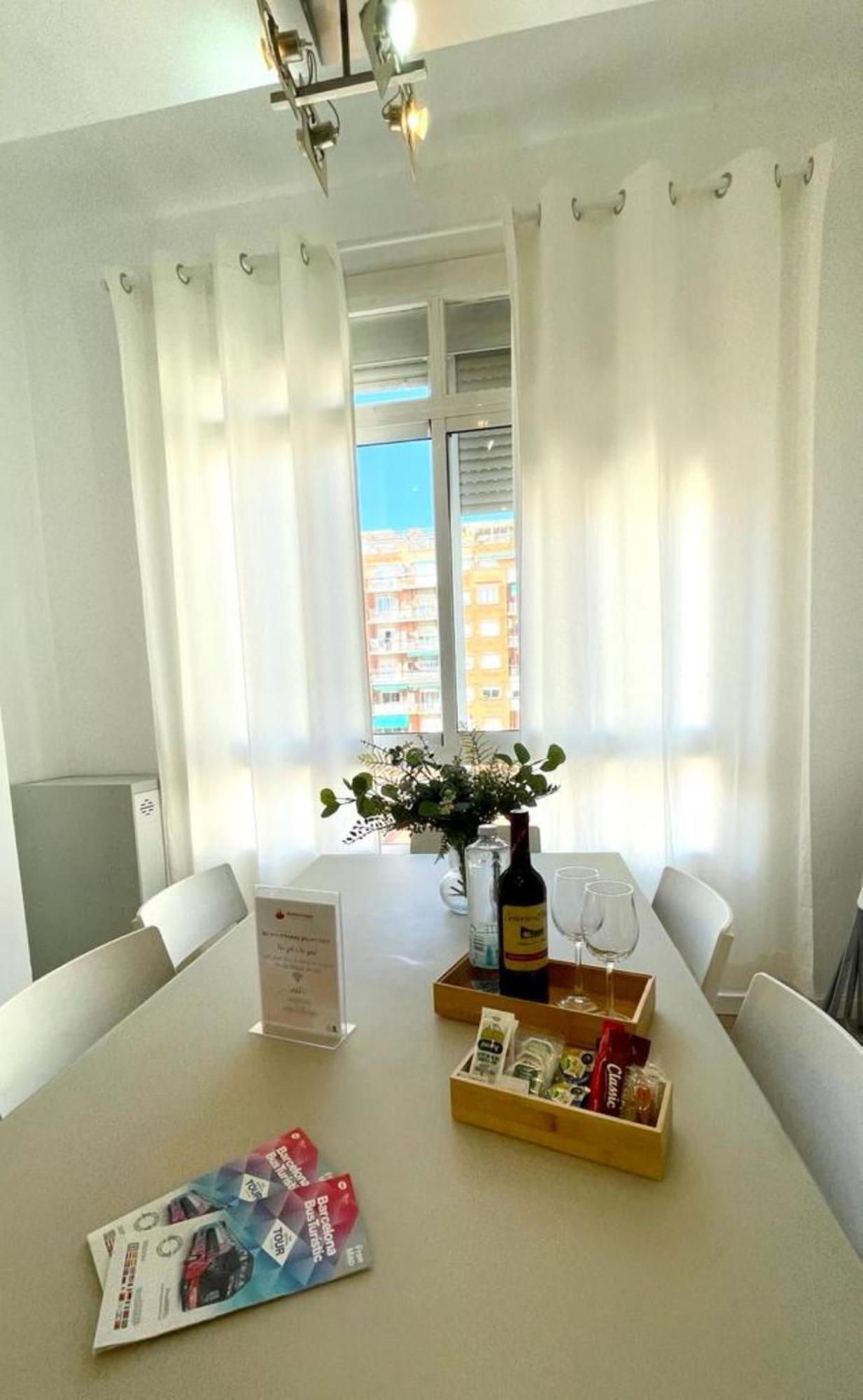 Suites4Days Sagrada Familia Apartment バルセロナ エクステリア 写真
