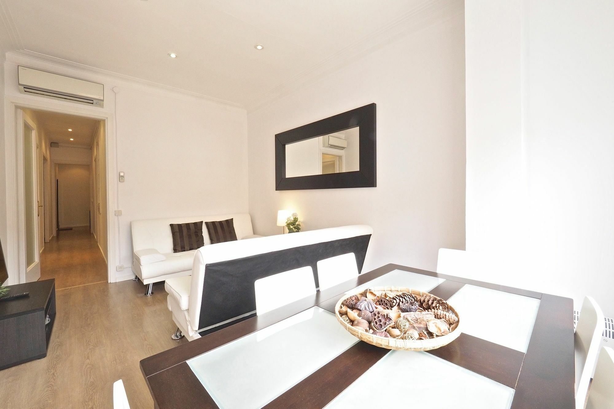 Suites4Days Sagrada Familia Apartment バルセロナ エクステリア 写真